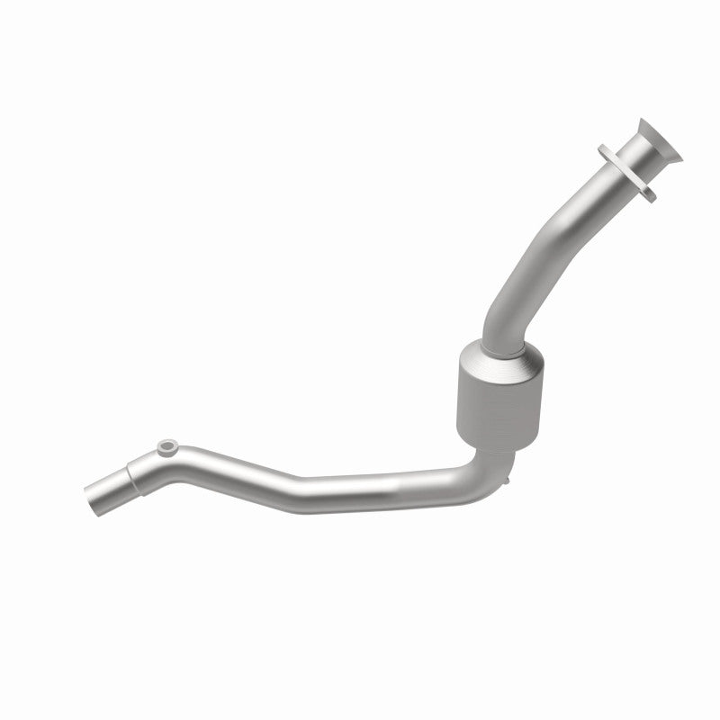 MagnaFlow California Grade CARB Compliant Direct-Fit Catalytic Converter 444318 360 Degree Image Set