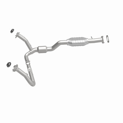 MagnaFlow OEM Grade Federal / EPA Compliant Direct-Fit Catalytic Converter 49481 360 Degree Image Set