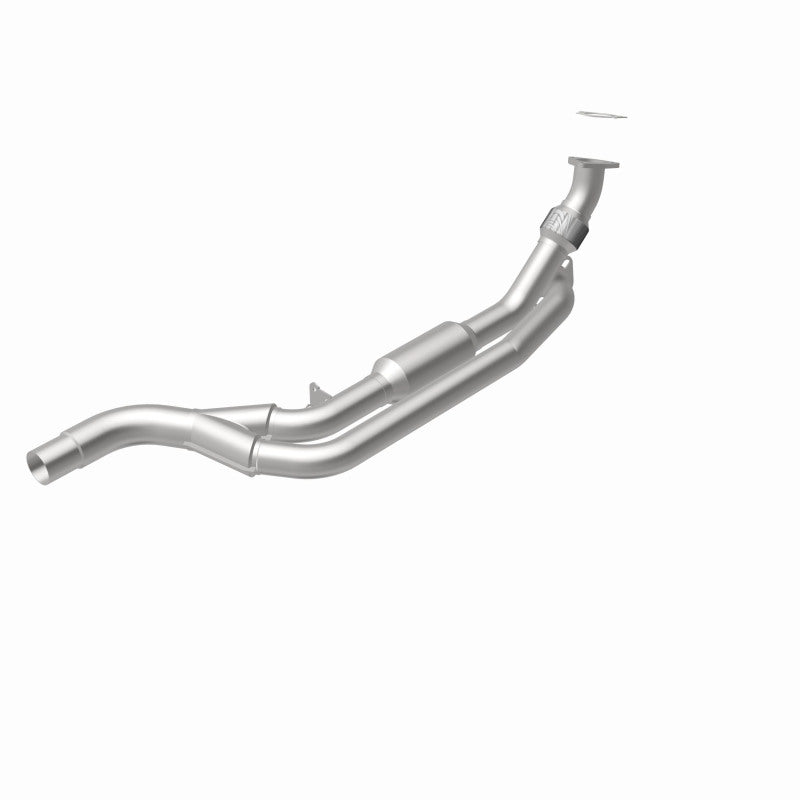 MagnaFlow California Grade CARB Compliant Direct-Fit Catalytic Converter 4481518 360 Degree Image Set