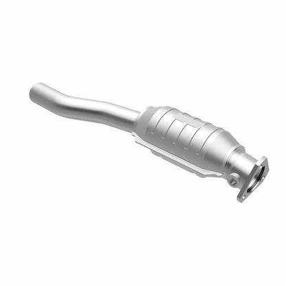 MagnaFlow Audi Standard Grade Federal / EPA Compliant Direct-Fit Catalytic Converter 22928 360 Degree Image Set
