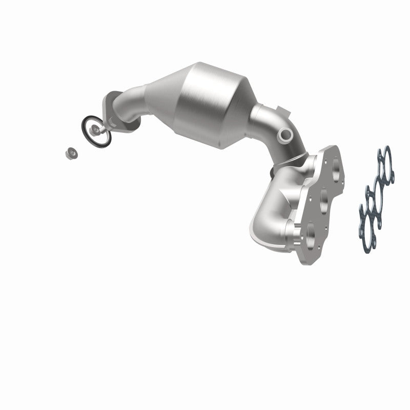 MagnaFlow Toyota Sienna California Grade CARB Compliant Manifold Catalytic Converter 5582822 360 Degree Image Set