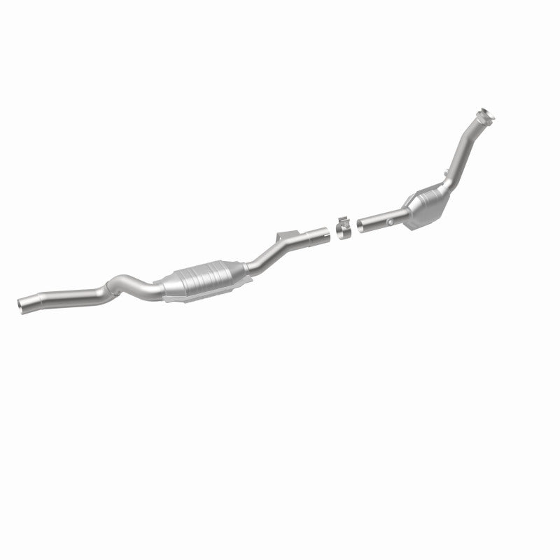 MagnaFlow Mercedes-Benz ML350 OEM Grade Federal / EPA Compliant Direct-Fit Catalytic Converter 52115 360 Degree Image Set