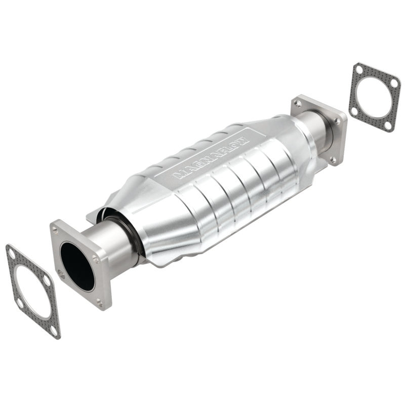 MagnaFlow Standard Grade Federal / EPA Compliant Direct-Fit Catalytic Converter 23652 Photo - Primary