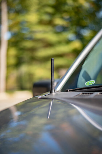 BuiltRight Industries 2021+ Ford F-150/Bronco Perfect-Fit Stubby Antenna 110019 110019 Photo - Unmounted