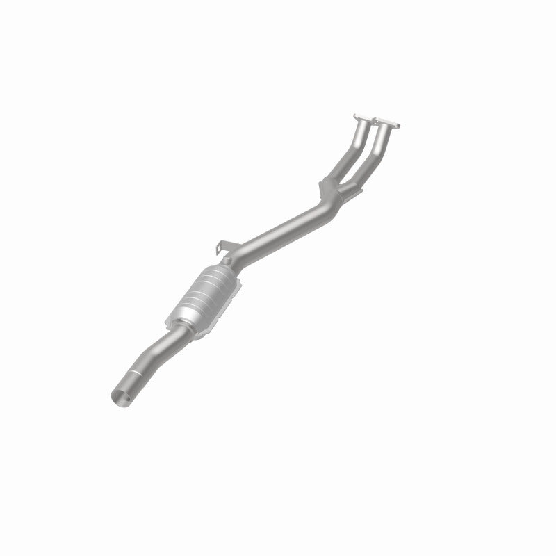 MagnaFlow BMW Standard Grade Federal / EPA Compliant Direct-Fit Catalytic Converter 93685 360 Degree Image Set