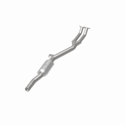 MagnaFlow BMW Standard Grade Federal / EPA Compliant Direct-Fit Catalytic Converter 93685 360 Degree Image Set