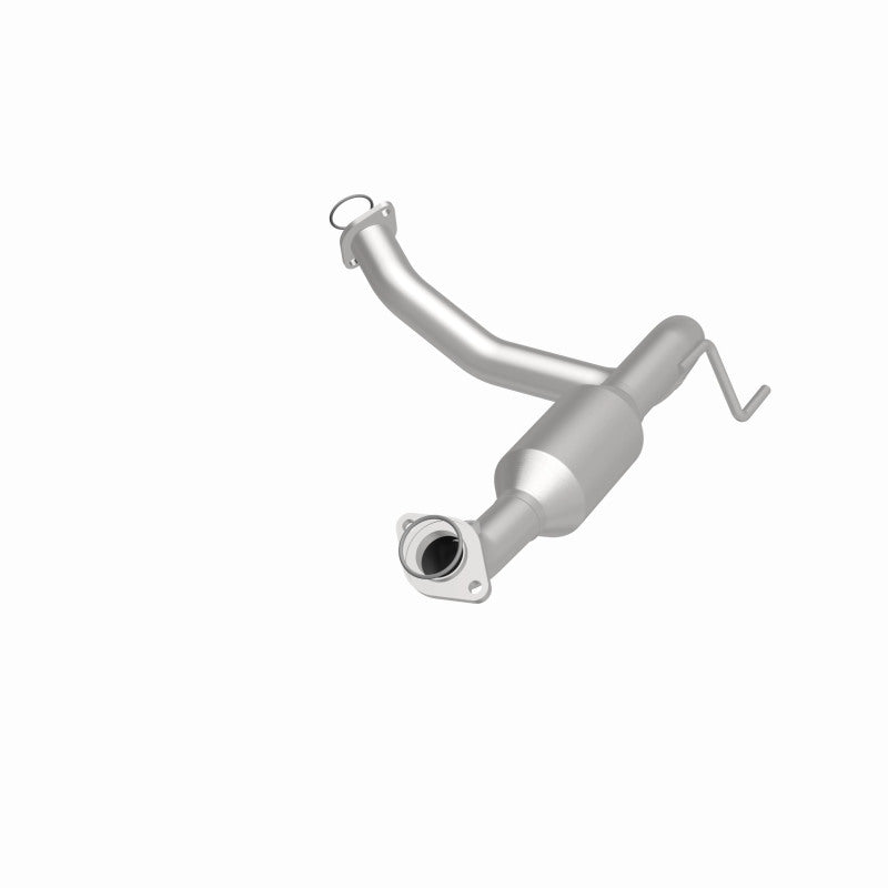 MagnaFlow Toyota OEM Grade Federal / EPA Compliant Direct-Fit Catalytic Converter 51231 360 Degree Image Set