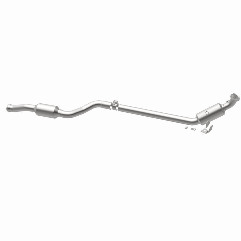 MagnaFlow Mercedes-Benz OEM Grade Federal / EPA Compliant Direct-Fit Catalytic Converter 21-447 360 Degree Image Set