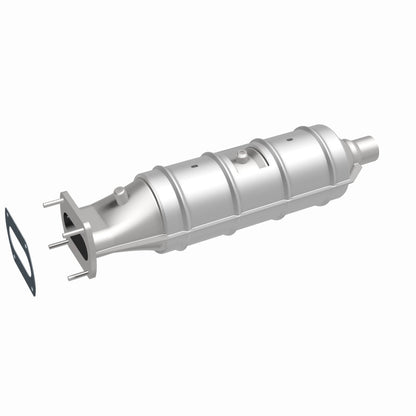 MagnaFlow Ford Standard Grade Federal / EPA Compliant Direct-Fit Catalytic Converter 55212 360 Degree Image Set