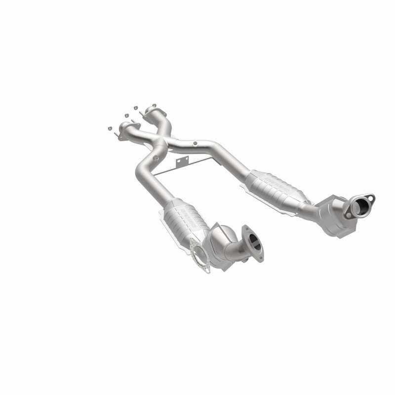 MagnaFlow Ford Mustang HM Grade Federal / EPA Compliant Direct-Fit Catalytic Converter 23163 360 Degree Image Set