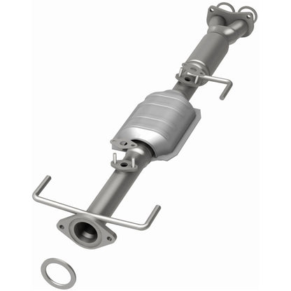 MagnaFlow Toyota Previa California Grade CARB Compliant Direct-Fit Catalytic Converter 447186 Photo - out of package