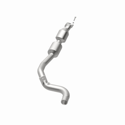 MagnaFlow Land Rover OEM Grade Federal / EPA Compliant Direct-Fit Catalytic Converter 21-607 360 Degree Image Set