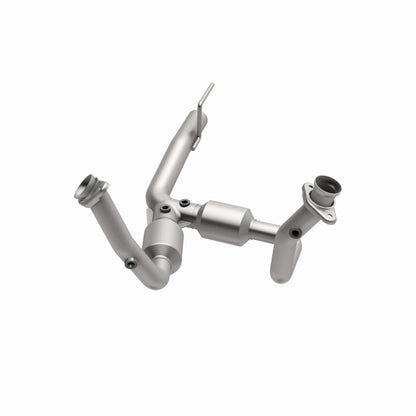 MagnaFlow Jeep Grand Cherokee California Grade CARB Compliant Direct-Fit Catalytic Converter 447191 360 Degree Image Set