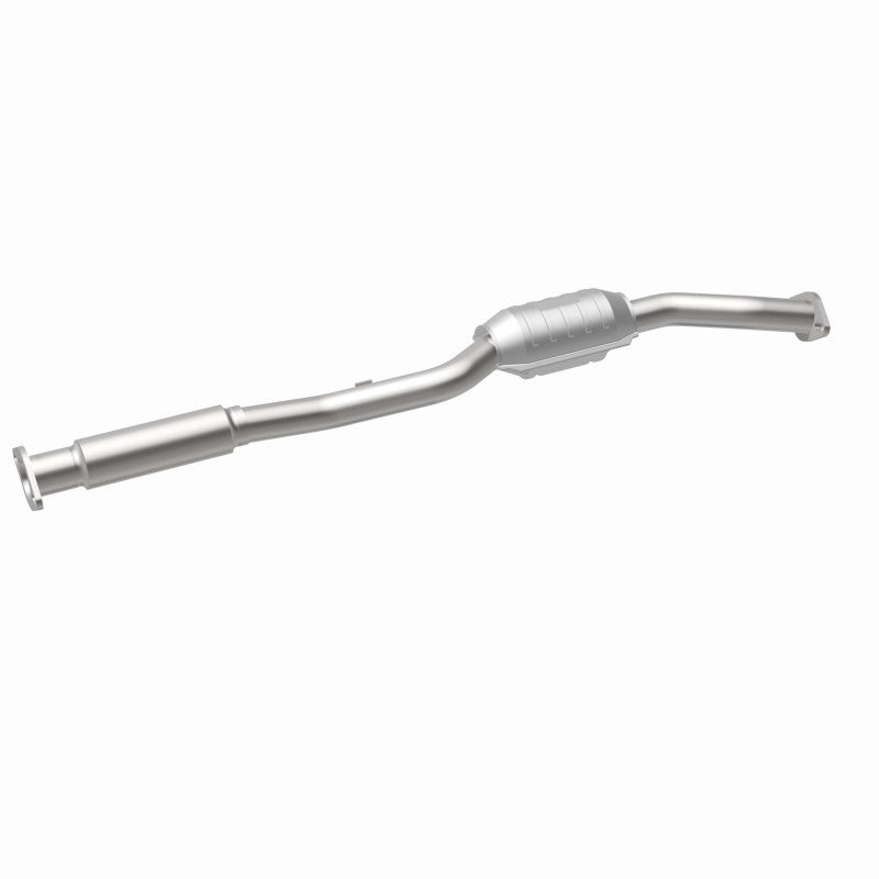 MagnaFlow Nissan Maxima Standard Grade Federal / EPA Compliant Direct-Fit Catalytic Converter 22768 360 Degree Image Set