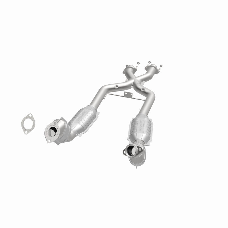 MagnaFlow Ford Mustang HM Grade Federal / EPA Compliant Direct-Fit Catalytic Converter 23163 360 Degree Image Set