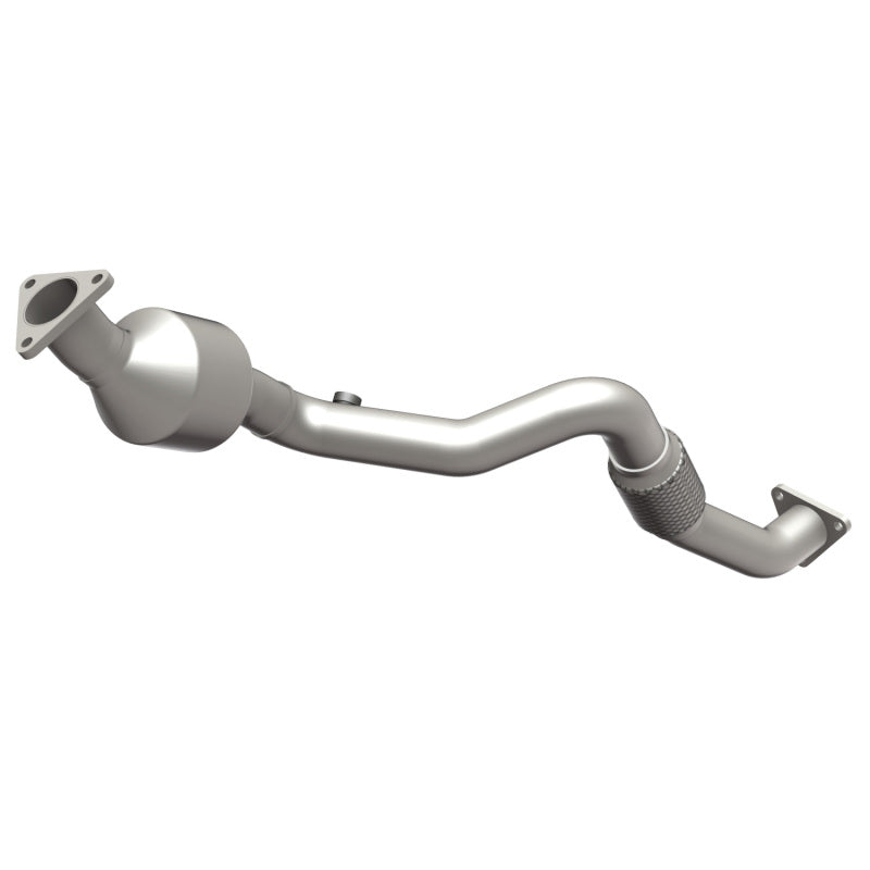 MagnaFlow OEM Grade Federal / EPA Compliant Direct-Fit Catalytic Converter 51943 Photo - Primary