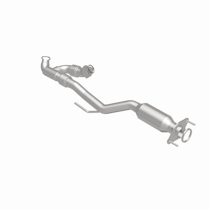 MagnaFlow Nissan Quest OEM Grade Federal / EPA Compliant Direct-Fit Catalytic Converter 52702 360 Degree Image Set