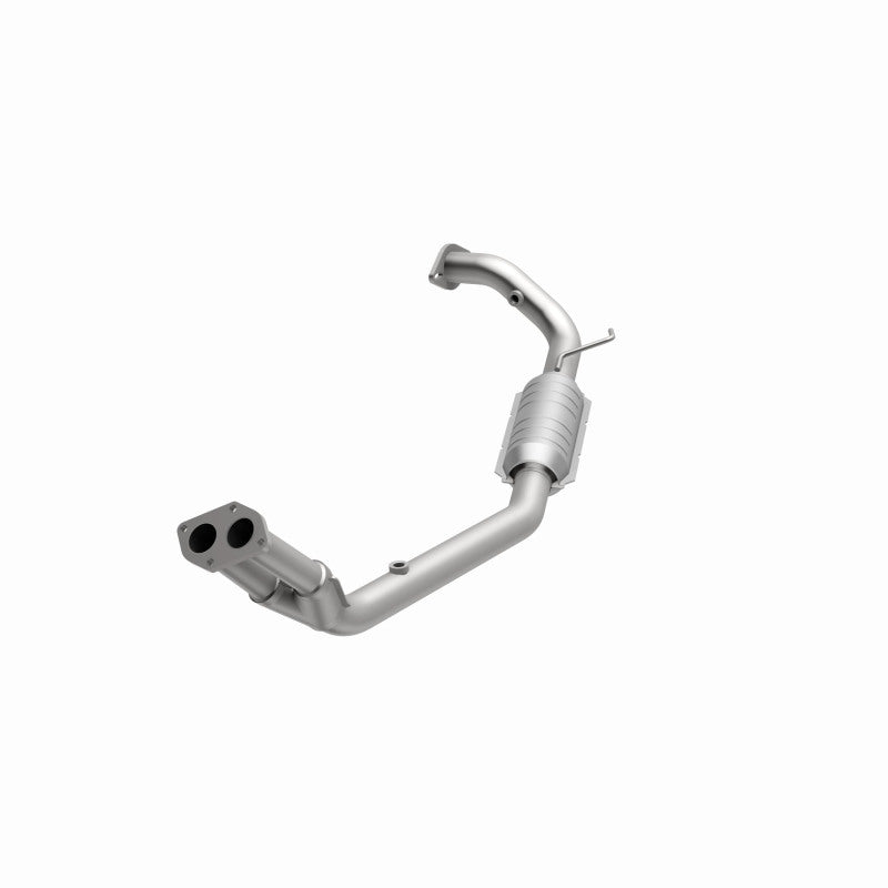 MagnaFlow Isuzu HM Grade Federal / EPA Compliant Direct-Fit Catalytic Converter 24040 360 Degree Image Set