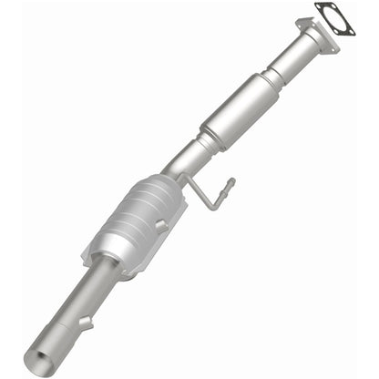 MagnaFlow Volkswagen HM Grade Federal / EPA Compliant Direct-Fit Catalytic Converter 24320 Photo - out of package
