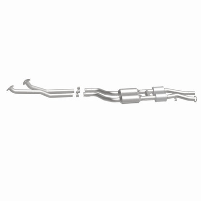 MagnaFlow BMW HM Grade Federal / EPA Compliant Direct-Fit Catalytic Converter 24021 360 Degree Image Set
