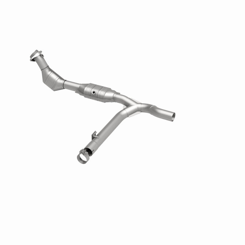 MagnaFlow Ford F-150 California Grade CARB Compliant Direct-Fit Catalytic Converter 447136 360 Degree Image Set