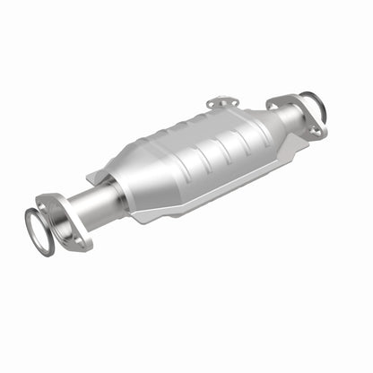 MagnaFlow Toyota Pickup Standard Grade Federal / EPA Compliant Direct-Fit Catalytic Converter 23895 360 Degree Image Set