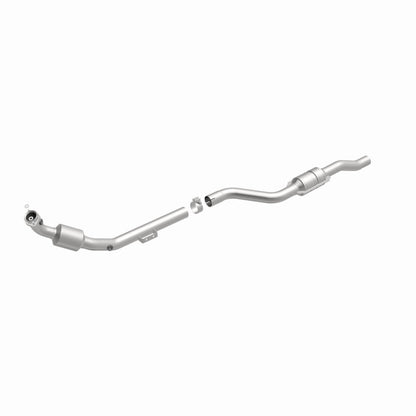 MagnaFlow Mercedes-Benz California Grade CARB Compliant Direct-Fit Catalytic Converter 5411706 360 Degree Image Set