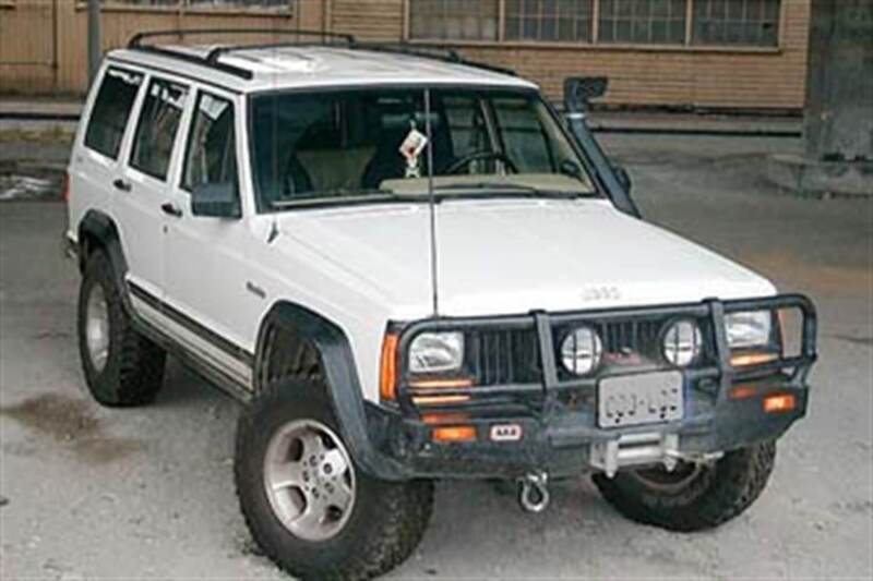 ARB Winchbar Suit Srs Jeep Xj Cherokee 84-96 3450010 3450010 Photo - Mounted