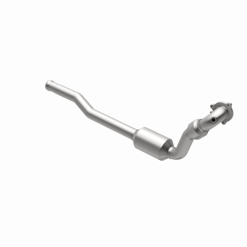 MagnaFlow Volvo C70 OEM Grade Federal / EPA Compliant Direct-Fit Catalytic Converter 51495 360 Degree Image Set