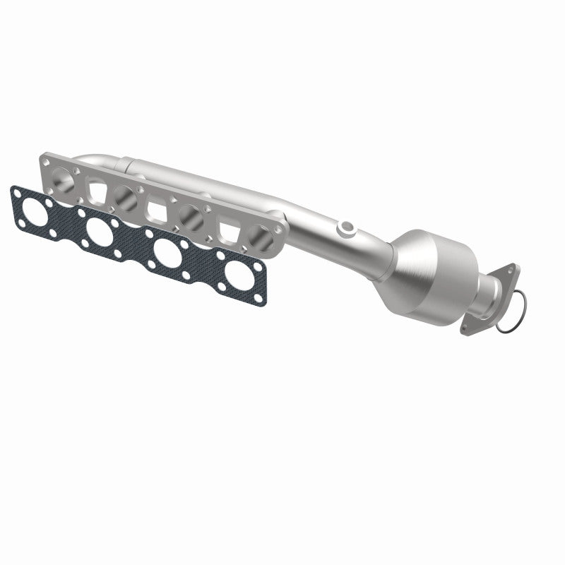 MagnaFlow Infiniti OEM Grade Federal / EPA Compliant Manifold Catalytic Converter 52425 360 Degree Image Set