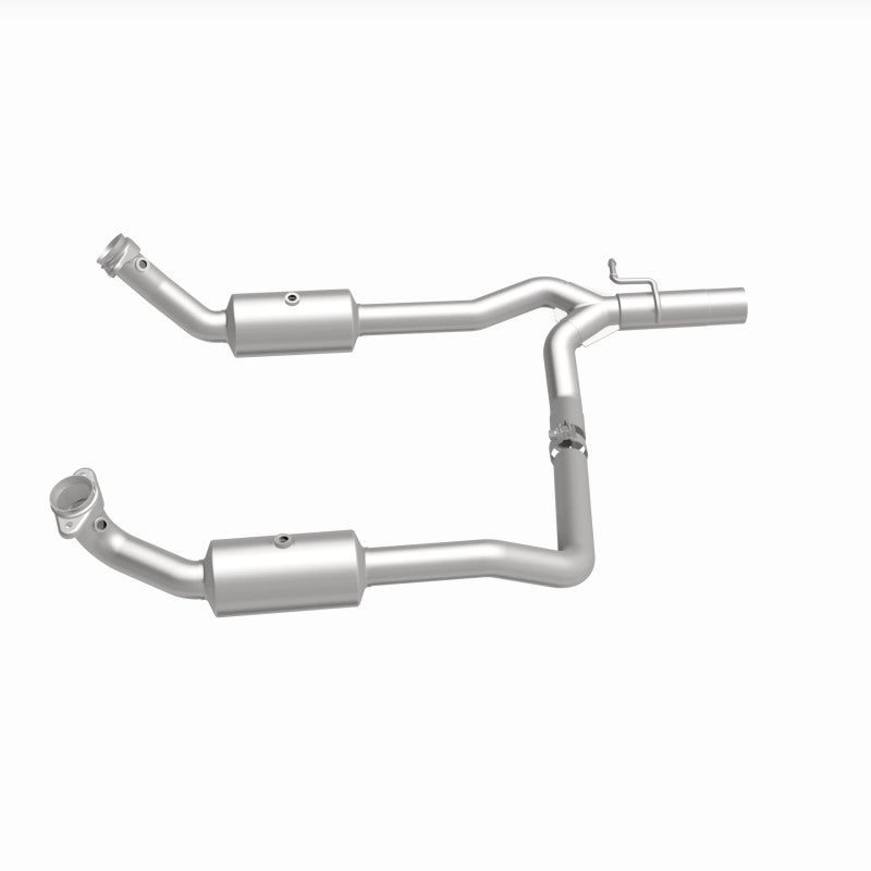 Magnaflow 09-13 Ford E-350 Super Duty V10 6.8 OEM Underbody Direct Fit Catalytic Converter 21-599 21-599 360 Degree Image Set
