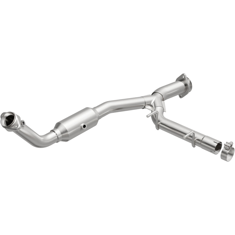 Magnaflow 05-06 Ford Expedition 5.4L Direct Fit Converter 4651411 4651411 Photo - Primary