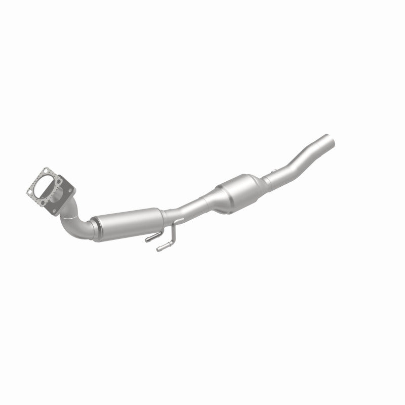 MagnaFlow Volkswagen California Grade CARB Compliant Direct-Fit Catalytic Converter 4481613 360 Degree Image Set