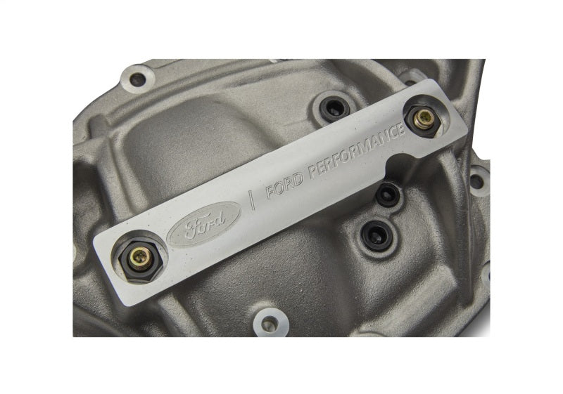 Ford Racing 2015+ Ford Mustang Differential Cover - 8.8in. IRS M-4033-G4 M-4033-G4 Photo - Unmounted