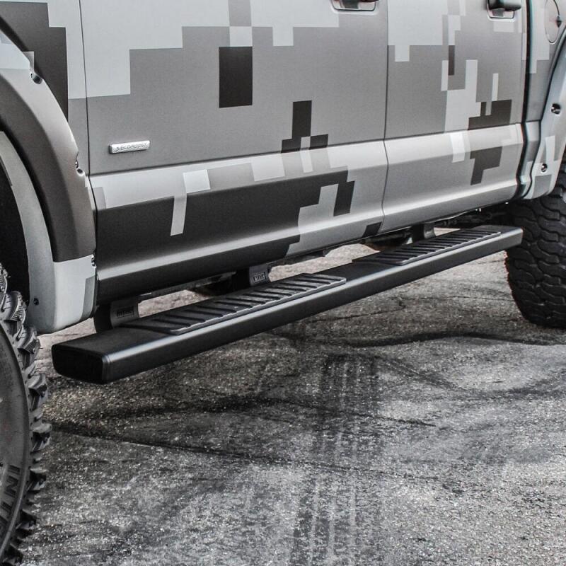 Westin R7 Nerf Step Bars 28-71095 Photo - Mounted