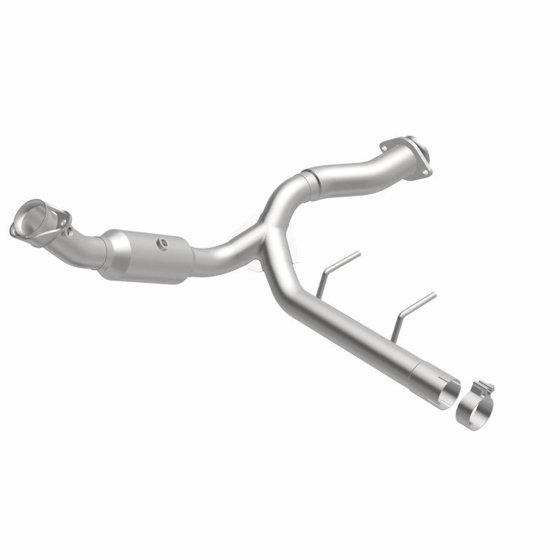 MagnaFlow Ford F-150 OEM Grade Federal / EPA Compliant Direct-Fit Catalytic Converter 21-470 360 Degree Image Set