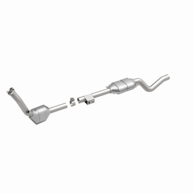 MagnaFlow Mercedes-Benz ML320 OEM Grade Federal / EPA Compliant Direct-Fit Catalytic Converter 51847 360 Degree Image Set