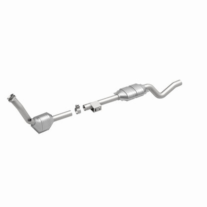 MagnaFlow Mercedes-Benz ML320 OEM Grade Federal / EPA Compliant Direct-Fit Catalytic Converter 51847 360 Degree Image Set