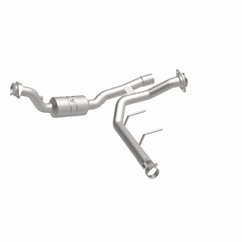 MagnaFlow Ford F-150 OEM Grade Federal / EPA Compliant Direct-Fit Catalytic Converter 52592 360 Degree Image Set