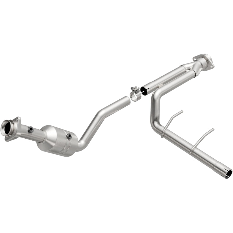 MagnaFlow Ford F-150 OEM Grade Federal / EPA Compliant Direct-Fit Catalytic Converter 52156 Photo - Primary