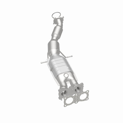 MagnaFlow Volvo OEM Grade Federal / EPA Compliant Direct-Fit Catalytic Converter 52005 360 Degree Image Set