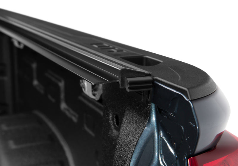 Truxedo 2020 GMC Sierra & Chevrolet Silverado 2500HD & 3500HD 6ft 9in Sentry CT Bed Cover 1573316 1573316 Photo - Primary