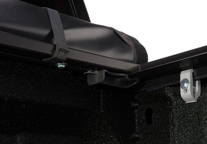 Truxedo Pro X15 09-18 (19 Classic) Ram 1500/10-18 2500/3500 6'4" w/o RamBox 1446901 Photo - Close Up