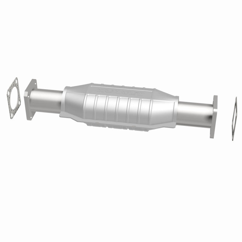 MagnaFlow Isuzu Standard Grade Federal / EPA Compliant Direct-Fit Catalytic Converter 23657 360 Degree Image Set