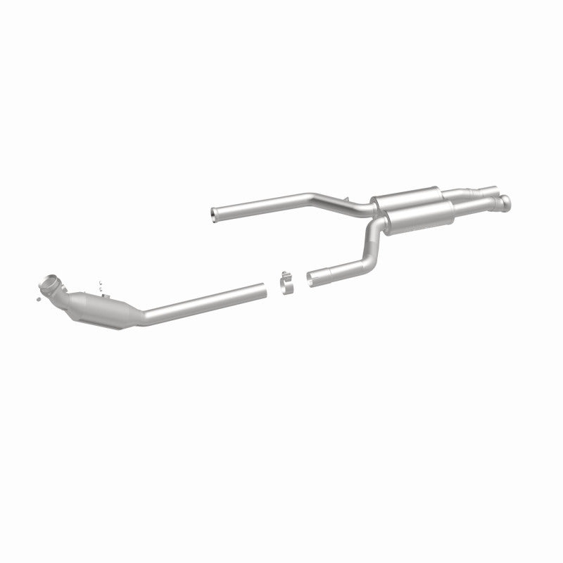 MagnaFlow Mercedes-Benz E400 OEM Grade Federal / EPA Compliant Direct-Fit Catalytic Converter 52996 360 Degree Image Set