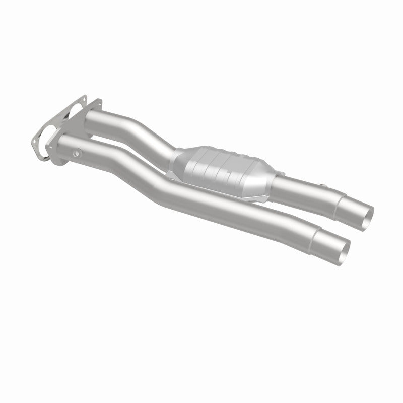 MagnaFlow HM Grade Federal / EPA Compliant Direct-Fit Catalytic Converter 95471 360 Degree Image Set