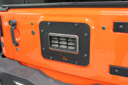 Fishbone Offroad 07-18 Jeep Wrangler JK Aluminum Tailgate Plate - Black Textured Powercoat FB31042 FB31042 Photo - lifestyle view
