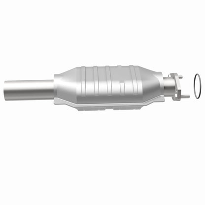 MagnaFlow OEM Grade Federal / EPA Compliant Direct-Fit Catalytic Converter 51793 360 Degree Image Set