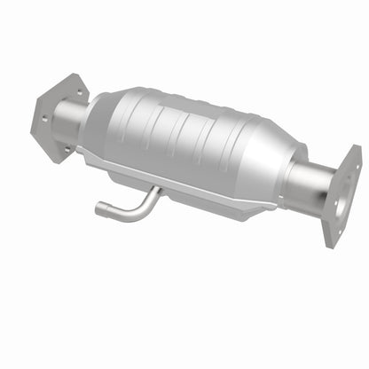MagnaFlow Volkswagen Rabbit Standard Grade Federal / EPA Compliant Direct-Fit Catalytic Converter 22926 360 Degree Image Set