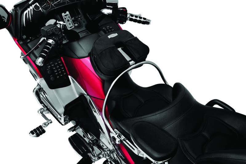 Kuryakyn Revolution Driver Backrest 8930 8930 User 1